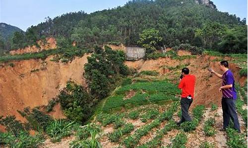 政府介入贵州村地陷问题 提出科学防范对策(贵州被征地农民政策)